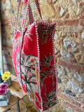 Sac matelassé Jungle fond rouge