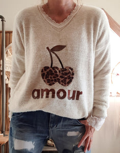 Pull Amour leon