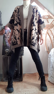 Poncho Cosmoda camel/noir