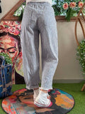 Pantalon Stéphane à rayures blanches et bleues