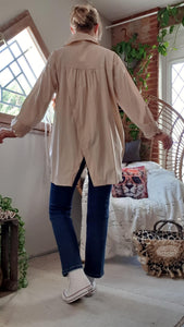 Chemise beige oversize
