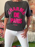 Tee-shirt Charme de Paris gris foncé écriture fushia