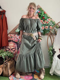 Robe Leslie kaki