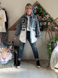Veste Style Varsity en jean du 38 au 48 .