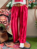 Pantalon à rayures rouge/fushia avec ceinture